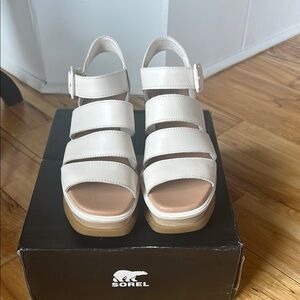 SOREL Women's Joanie III Ankle Strap Sandals